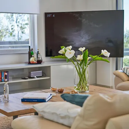 Villa Vlaka Kaštel Novi